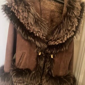Luxurious Armando Diaz Toscana brand-NEW Shearling  coat